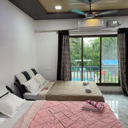 Riverland Farm And Resort Karjat Esterno foto