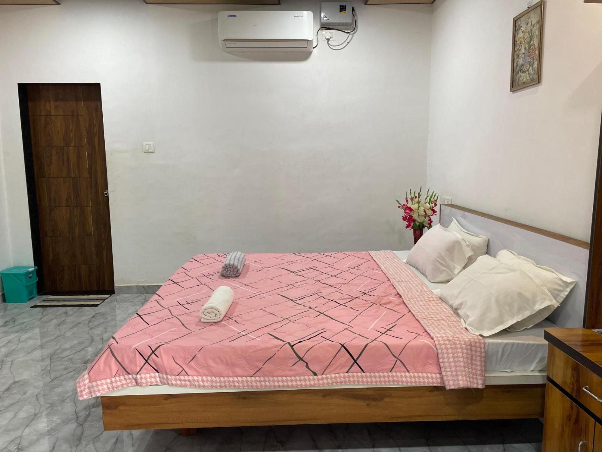 Riverland Farm And Resort Karjat Esterno foto