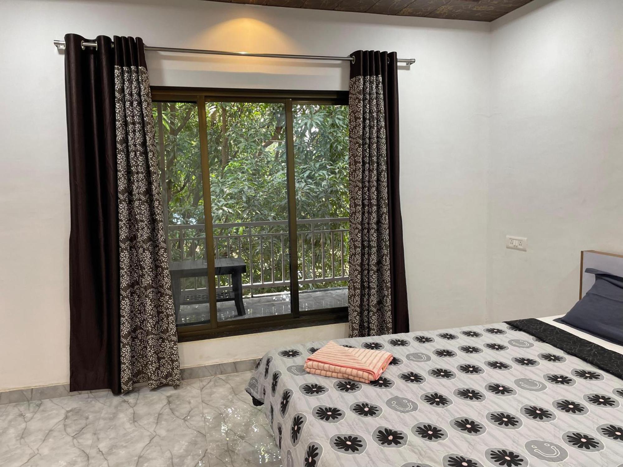 Riverland Farm And Resort Karjat Esterno foto