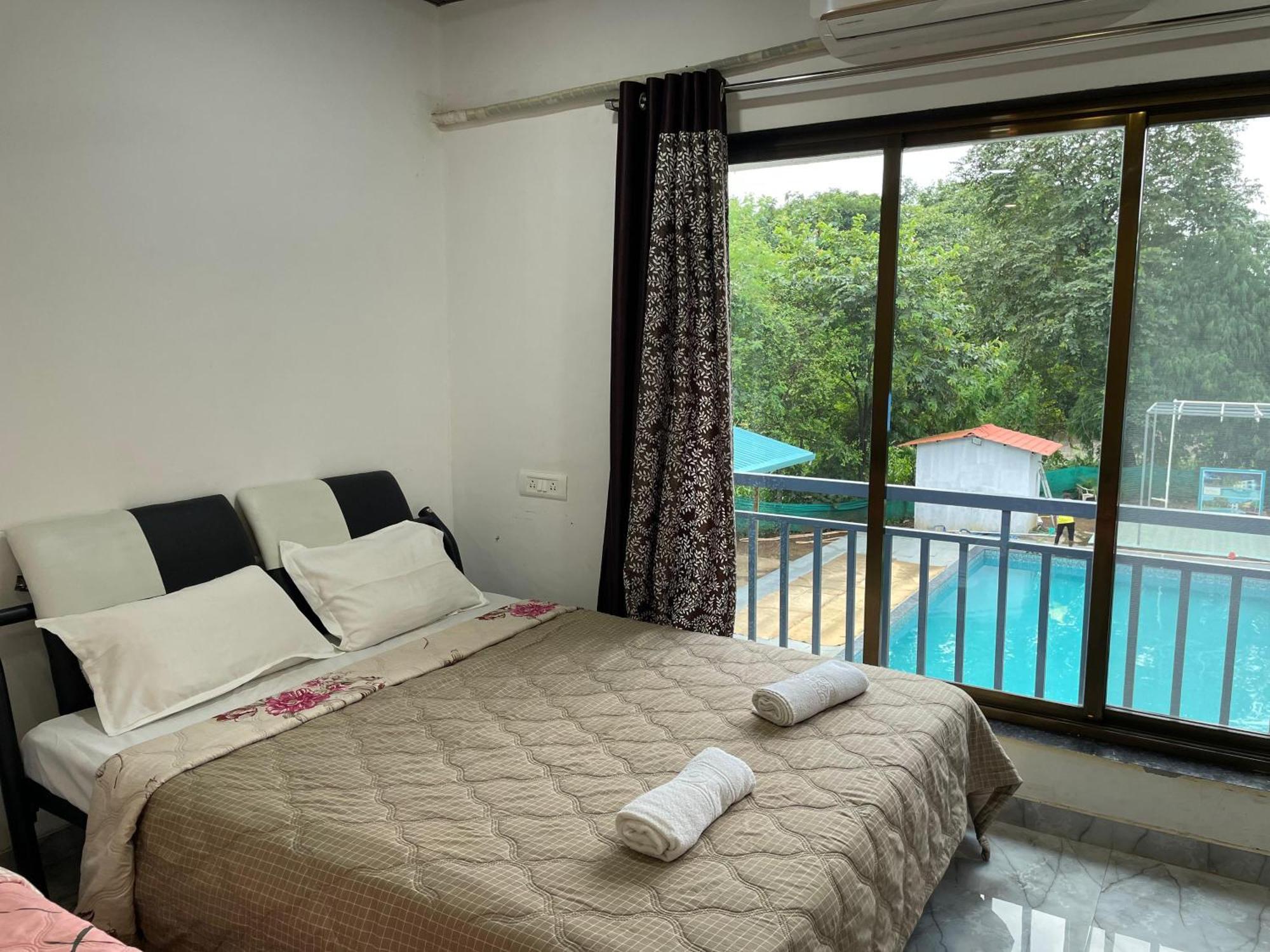 Riverland Farm And Resort Karjat Esterno foto