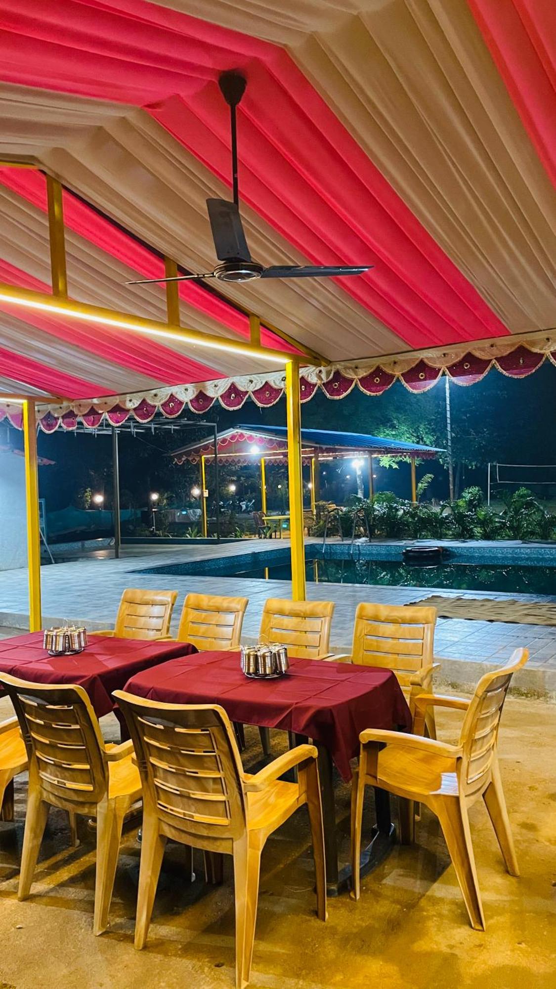 Riverland Farm And Resort Karjat Esterno foto