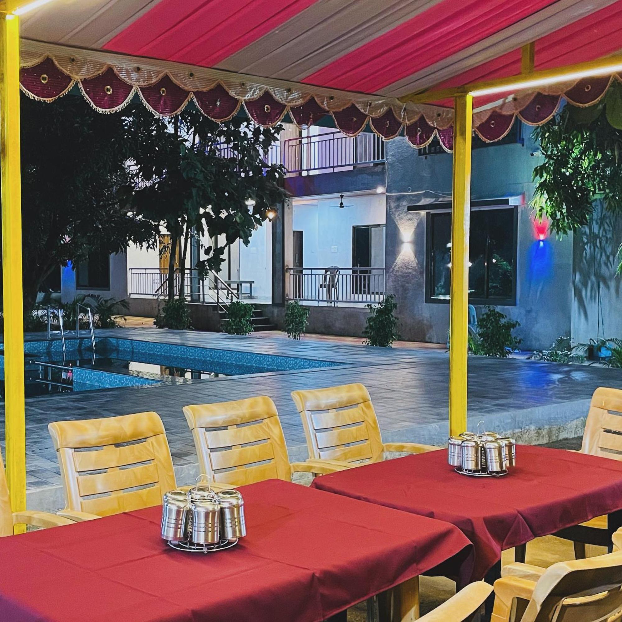 Riverland Farm And Resort Karjat Esterno foto